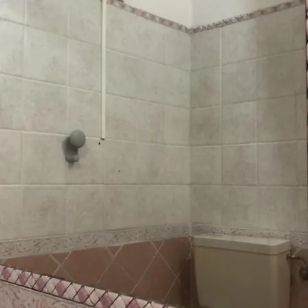 Casa Nessi- Stanze بلاتامونيس